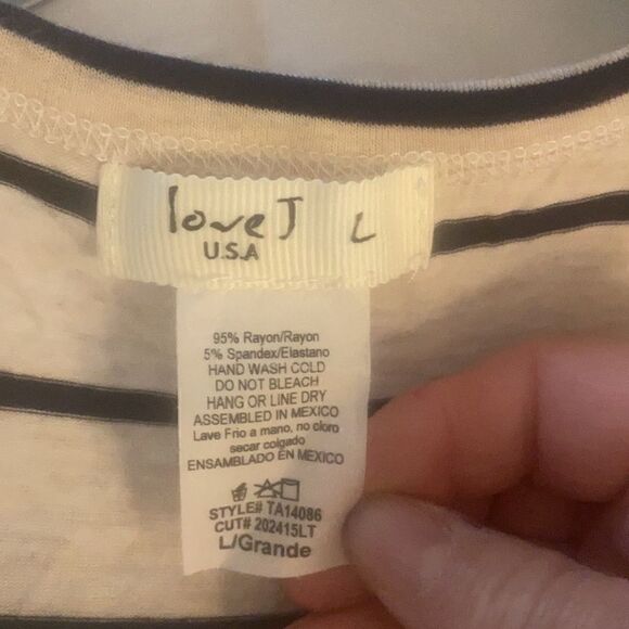 NWT Love J Striped Tee Shirt Tunic Too size Large - Picture 9 of 9